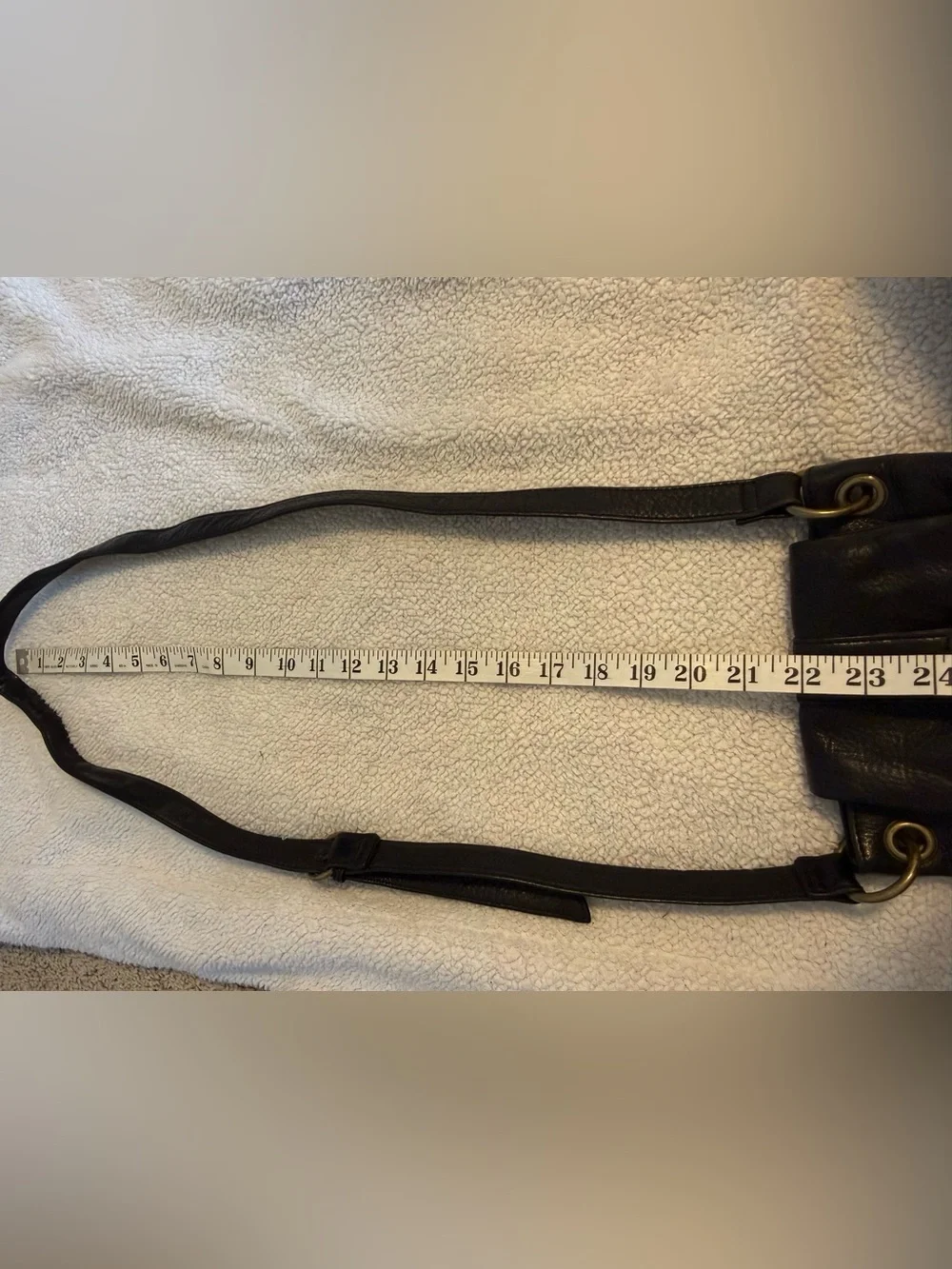 Vintage HOBO Intl Black Pebble Leather Flap Bag Crossbody Shoulder Purse